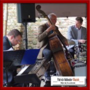 JAZZ @ THE CASTLE-PIANOTRIO JAZZ @ THE CASTLE-PIANOTRIO